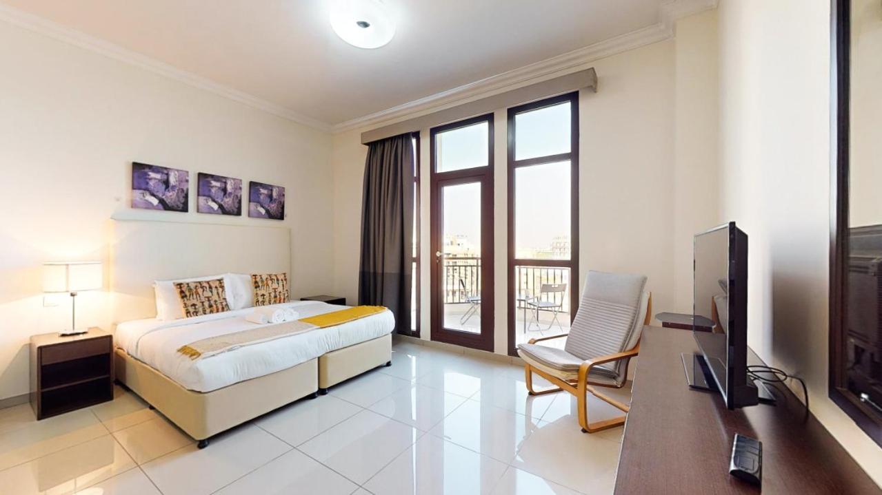 Lincoln Park - Spacious Studio In Dubailand Apartment Exterior photo